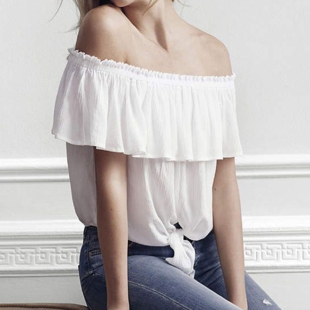 🤍 Express Off the Shoulder Tie Front Top